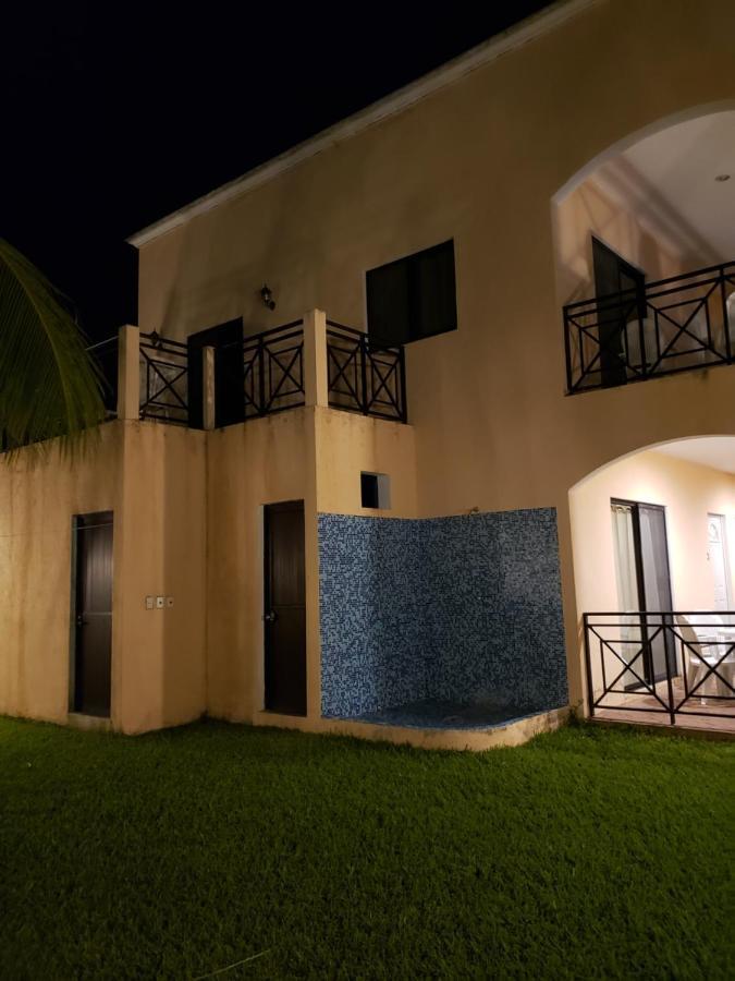 Coral Island Suites Cozumel Exterior photo